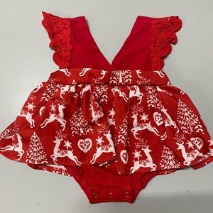 Adorable 6-9m Holiday outfit. No brand it was ordered online.
